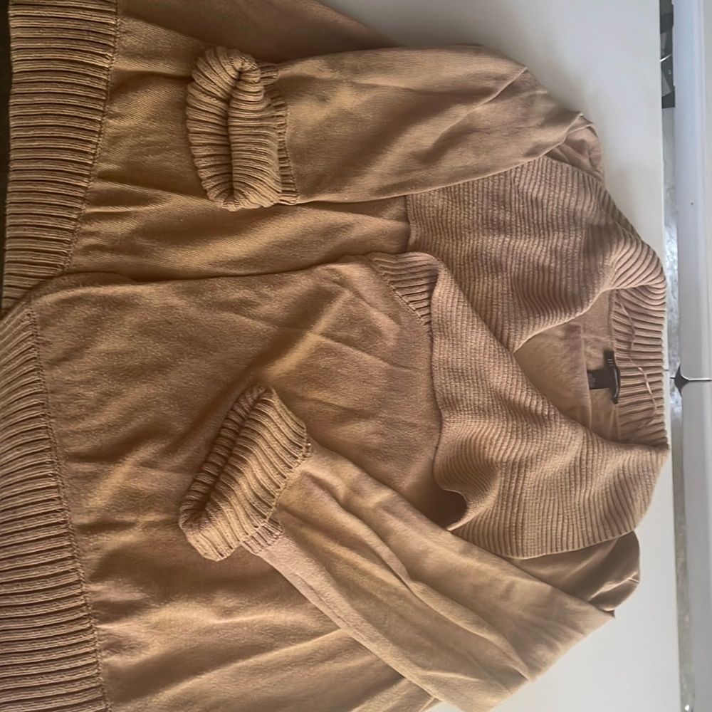 INC. Sweater